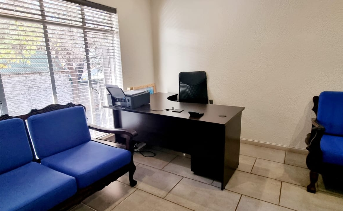 OFFICE SPACE TO RENT IN SCHOEMANSVILLE  R  4500.00