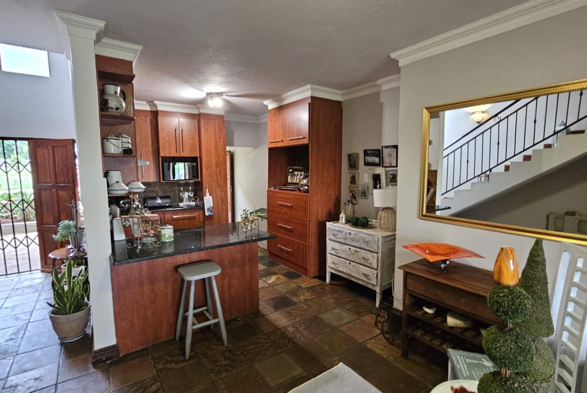 NEAT 2 BEDROOM TOWNHOUSE IN MELODIE