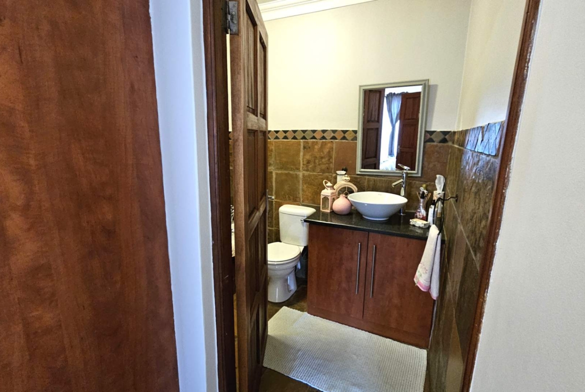 NEAT 2 BEDROOM TOWNHOUSE IN MELODIE