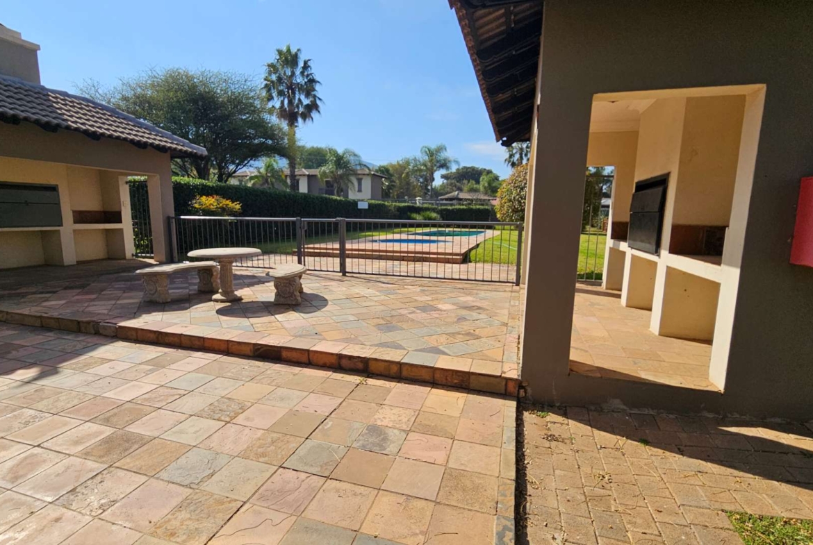 NEAT 2 BEDROOM TOWNHOUSE IN MELODIE