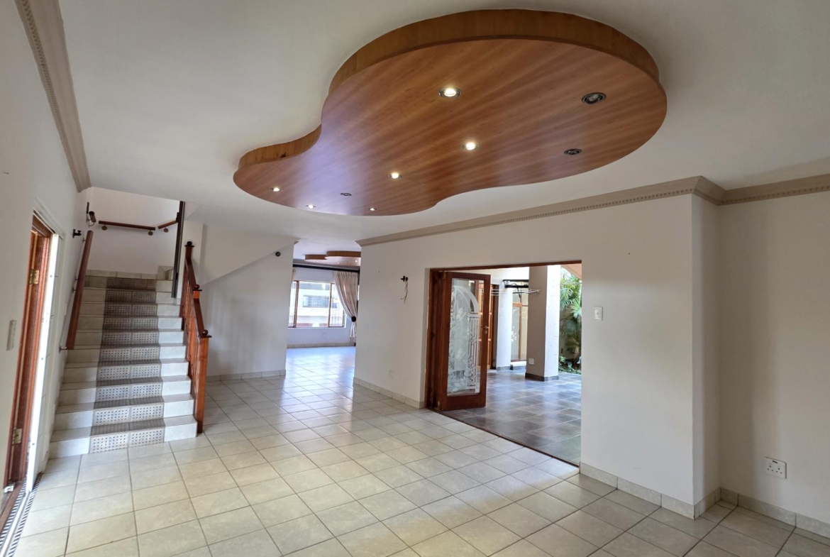 Entertainers Dream 4 Bedroom 5 Bathroom Home