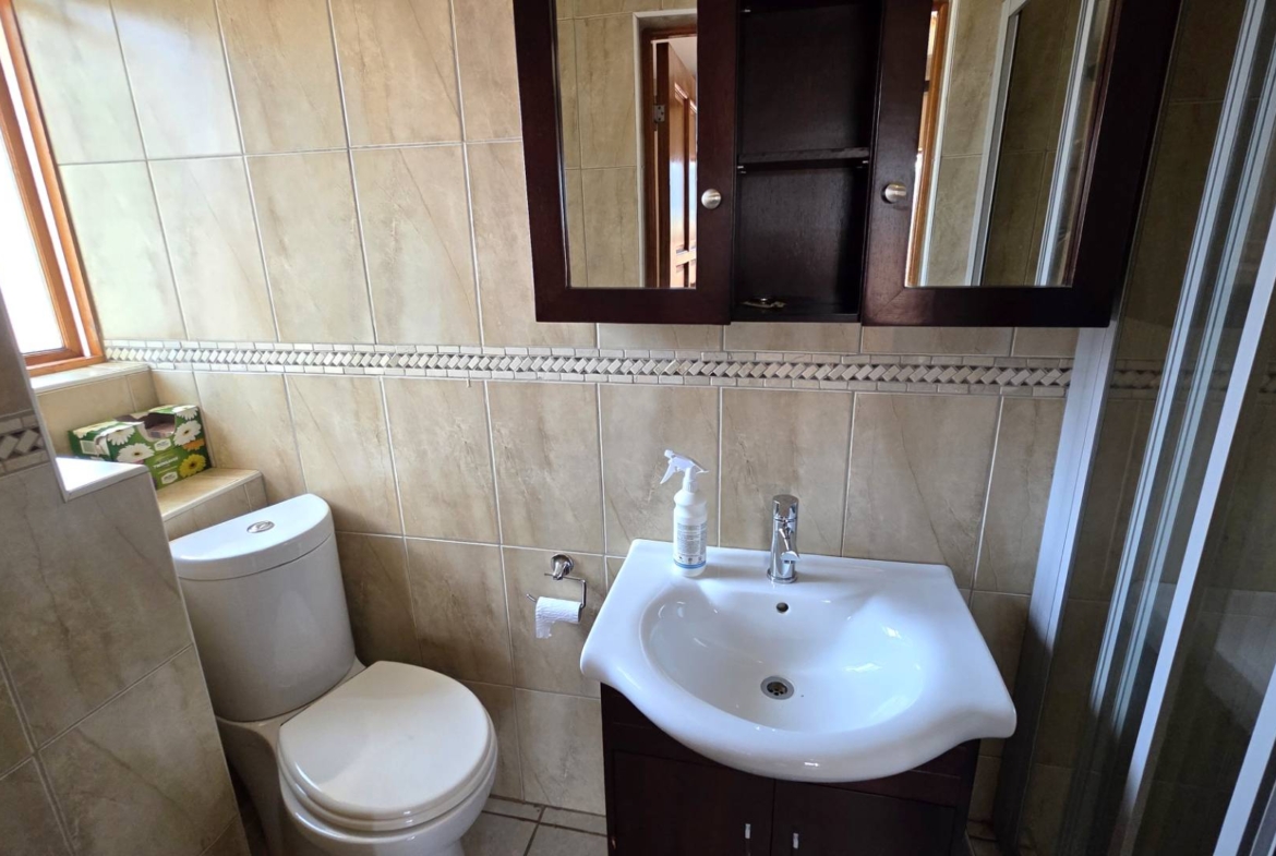 Entertainers Dream 4 Bedroom 5 Bathroom Home