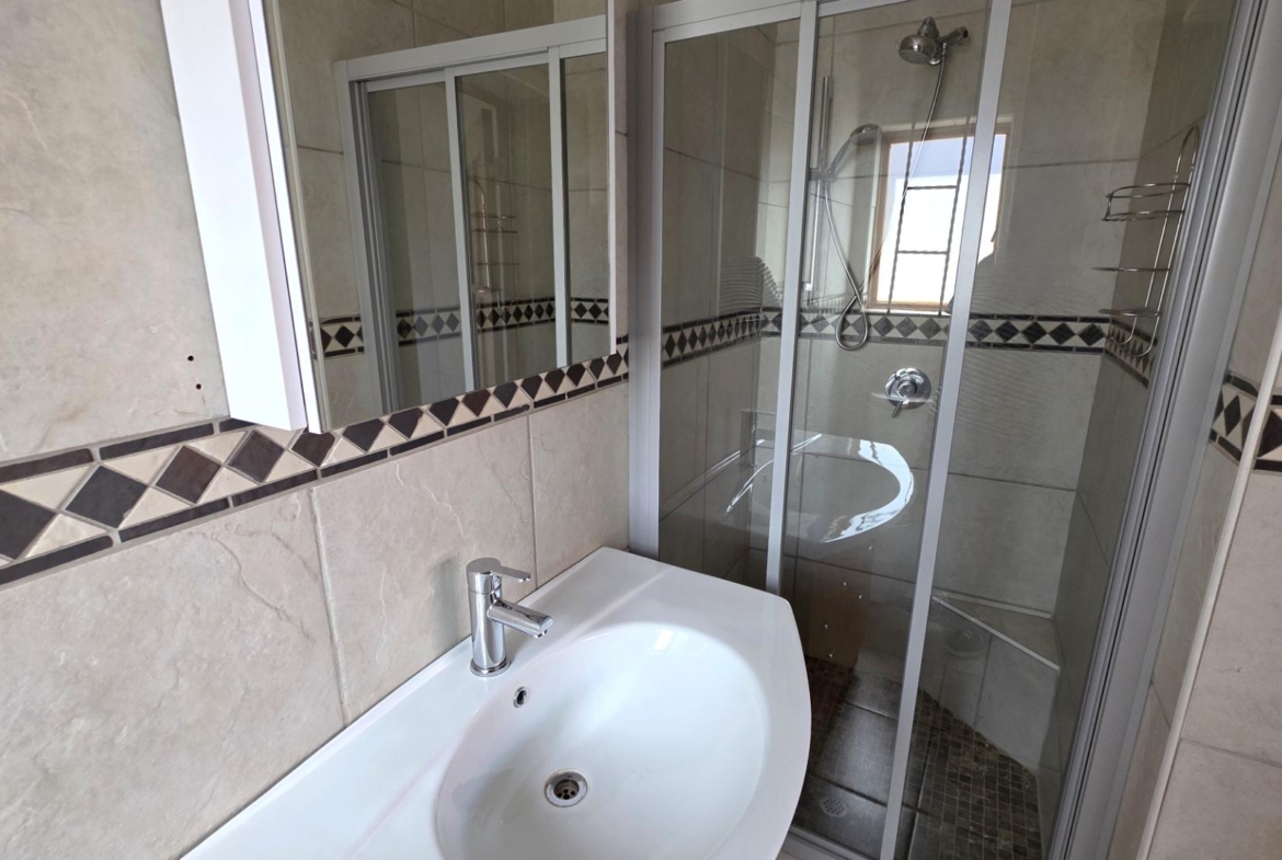Entertainers Dream 4 Bedroom 5 Bathroom Home