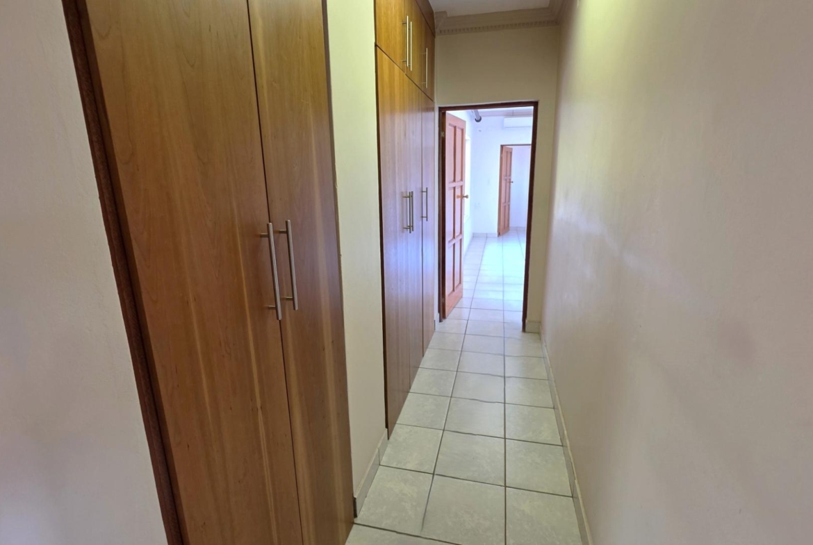 Entertainers Dream 4 Bedroom 5 Bathroom Home