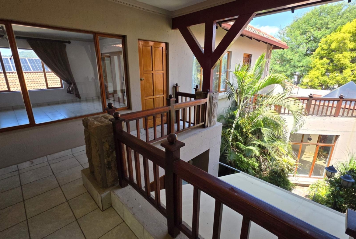 Entertainers Dream 4 Bedroom 5 Bathroom Home