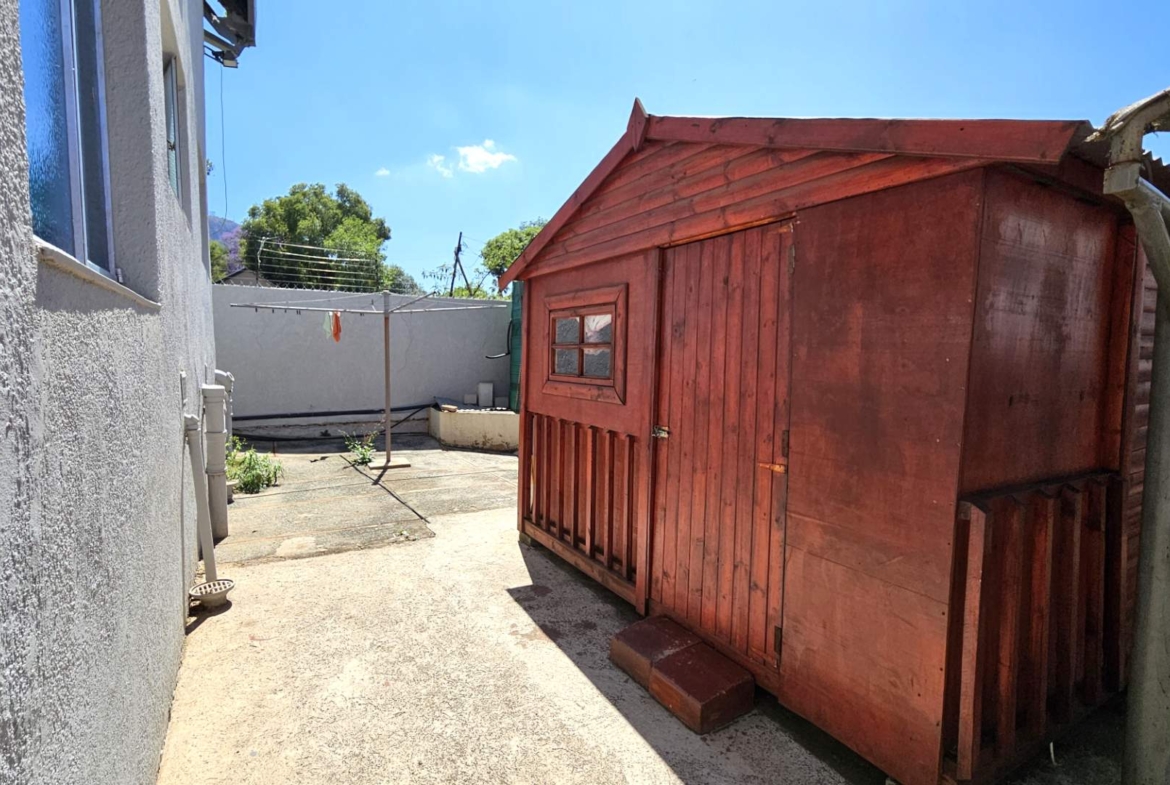 Multi Level Family Home in Schoemansville