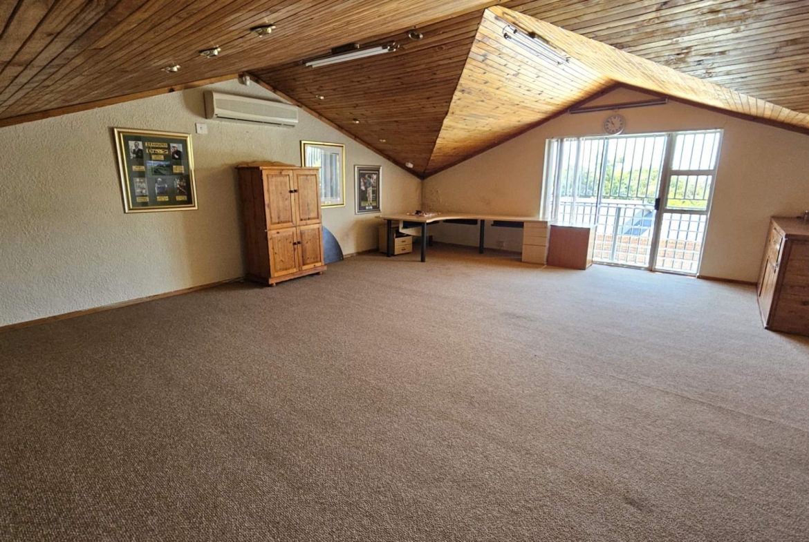 Multi Level Family Home in Schoemansville