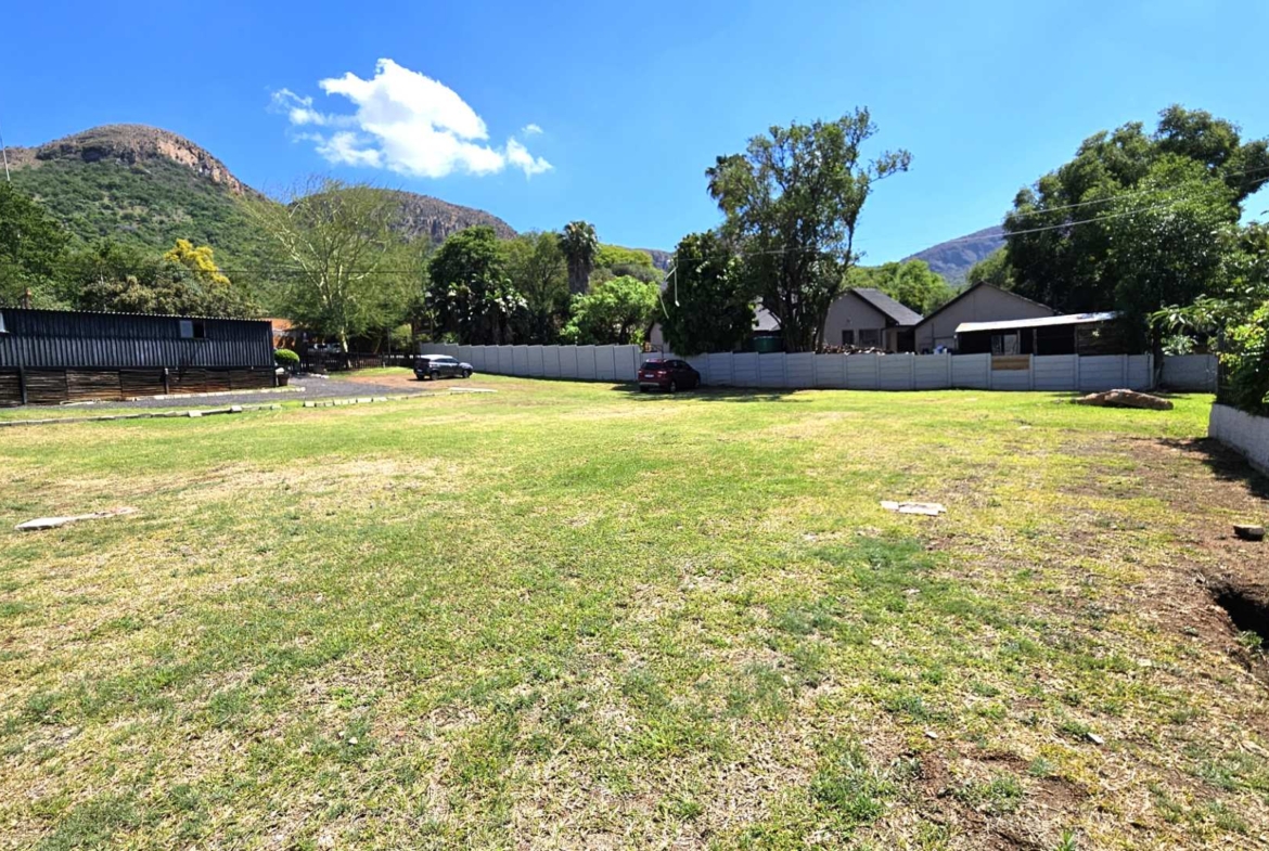 Prime 1450 SQM Vacant Stand in Schoemansville Residential / Commercial