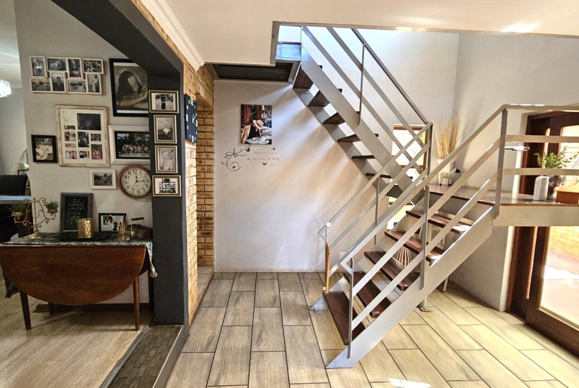 3 Bedroom Family Home in Montana Park