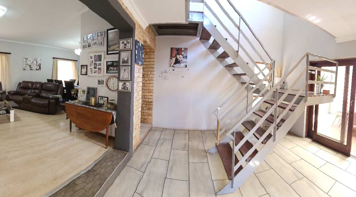 3 Bedroom Family Home in Montana Park