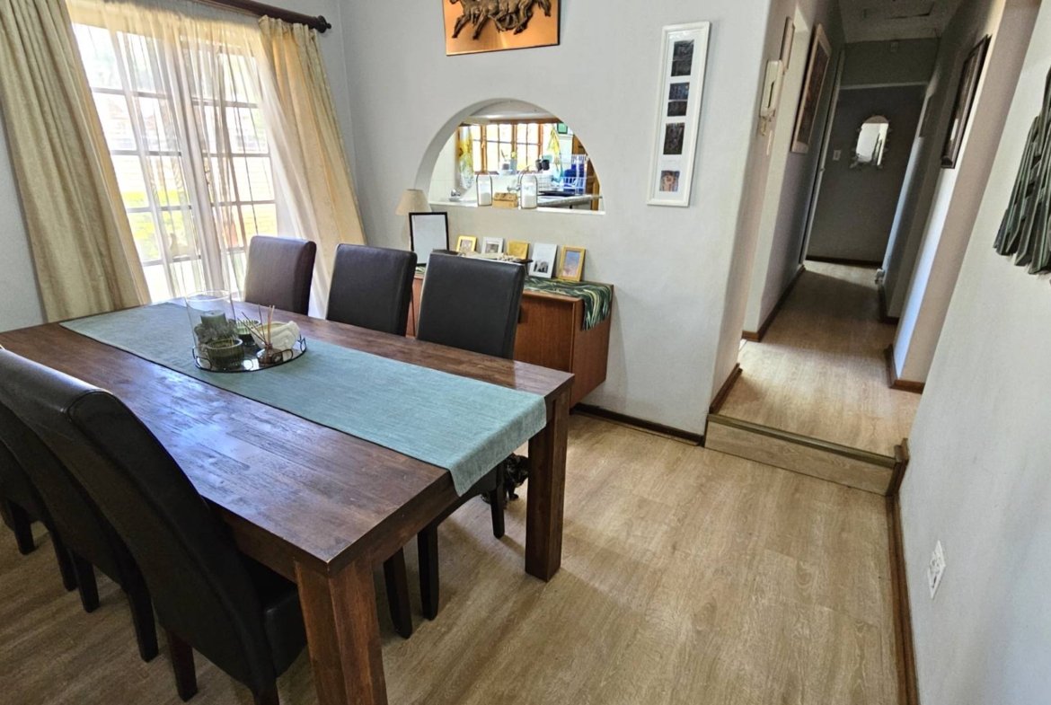 3 Bedroom Family Home in Montana Park