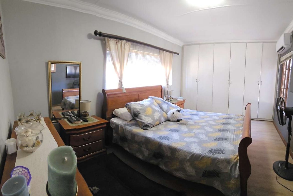 3 Bedroom Family Home in Montana Park
