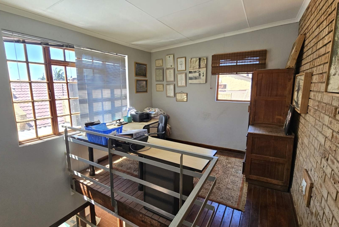 3 Bedroom Family Home in Montana Park