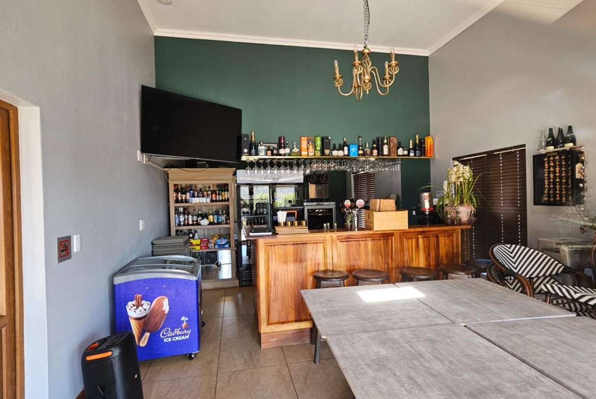 Vacant Stand in Estate d Afrique
