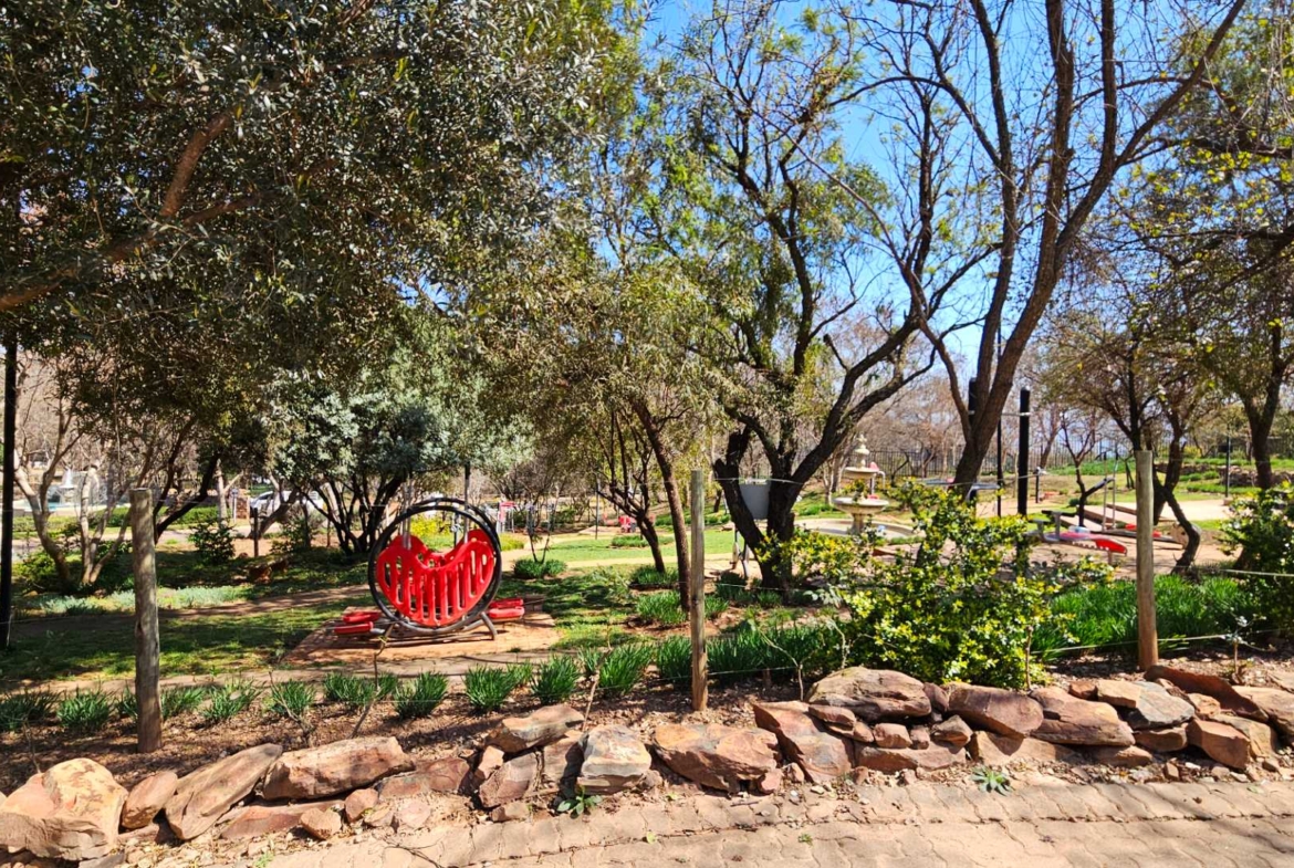 Vacant Stand in Estate d Afrique