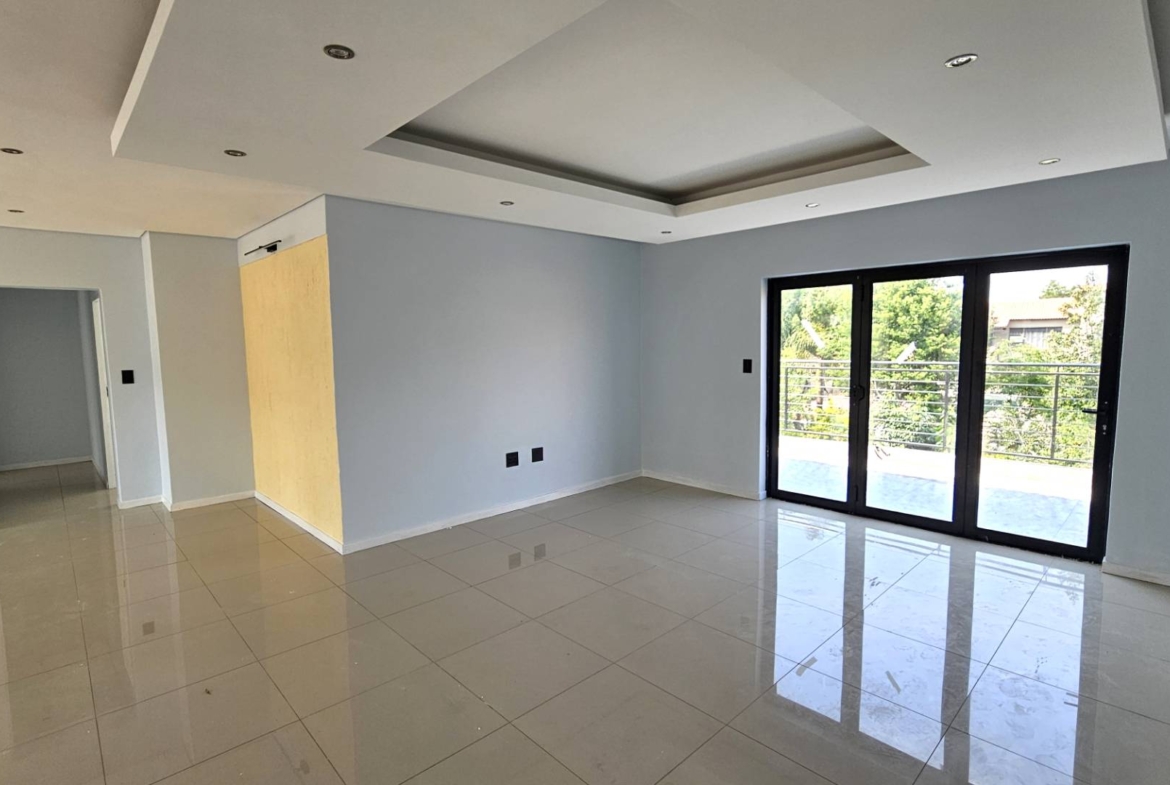 Executive 5 Bedroom House in Melodie Hartbeespoort