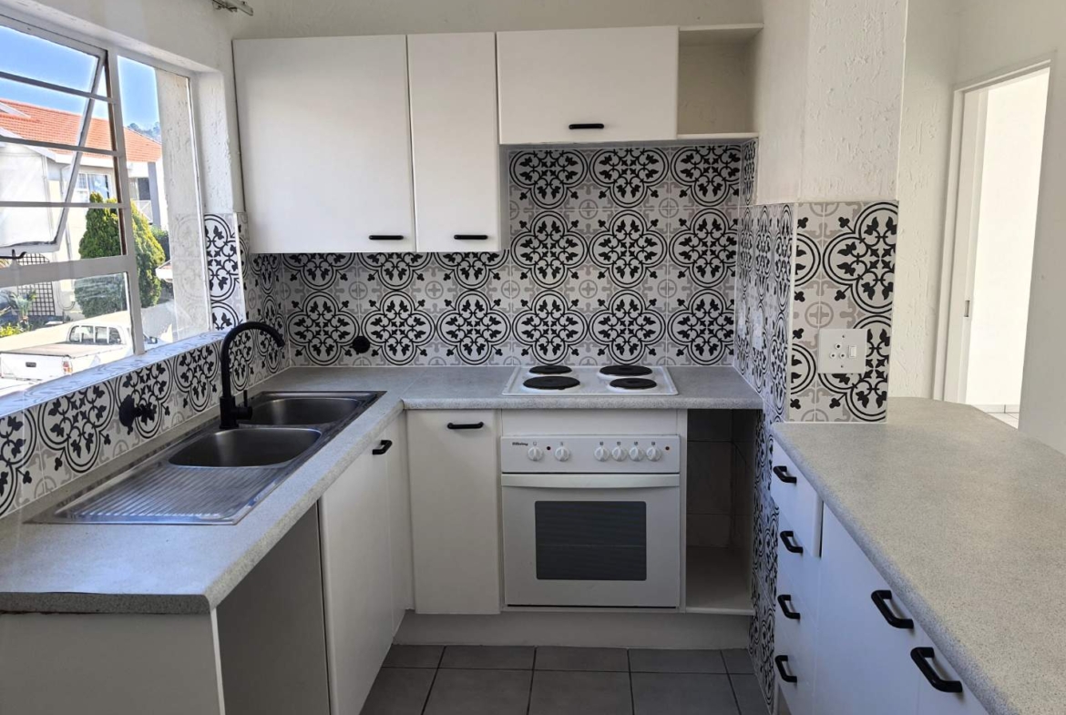 Perfectly positioned 1 Bedroom Apartment