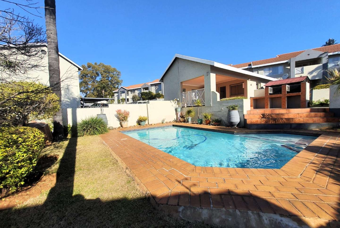 Perfectly positioned 1 Bedroom Apartment
