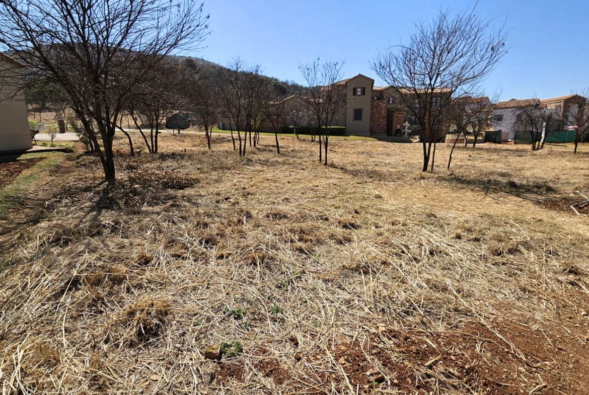 Vacant Stand in Estate d Afrique