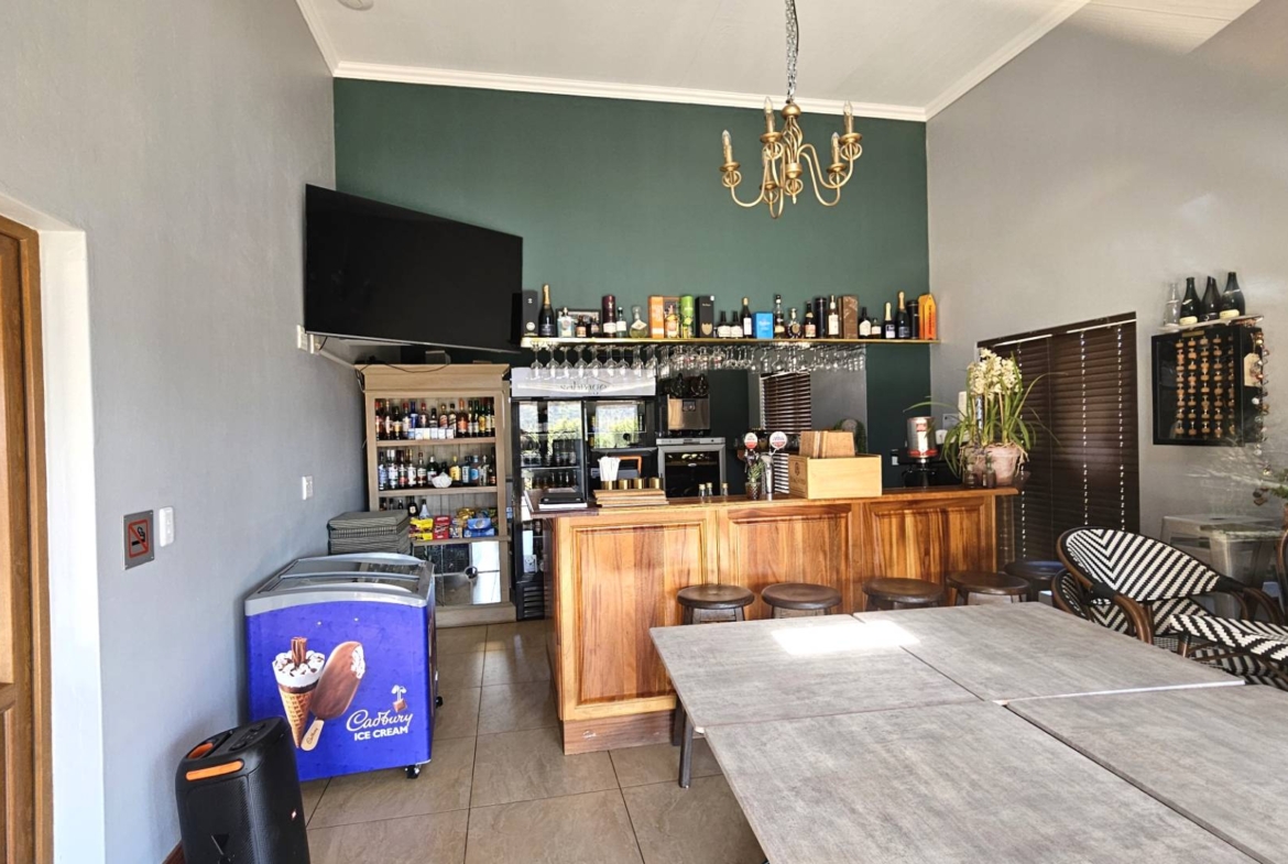 Vacant Stand in Estate d Afrique