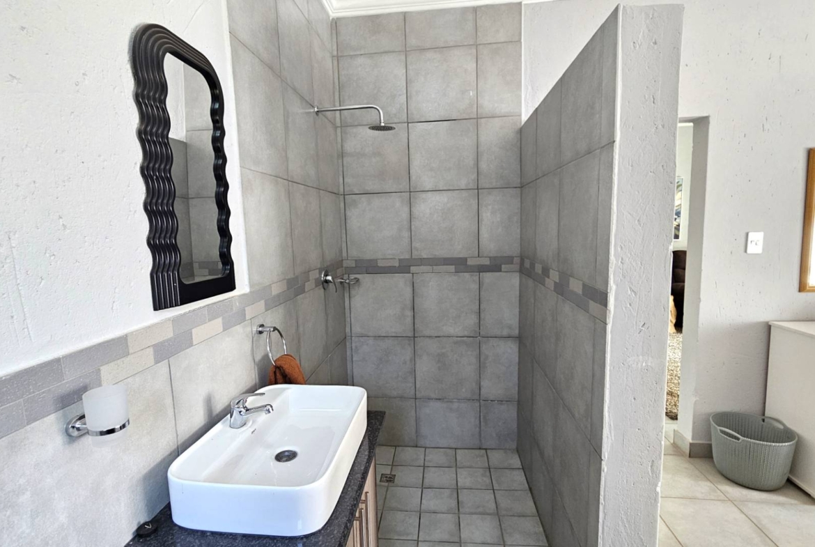 2 Bedroom  Apartment in Retirement Estate in Hartbeespoort