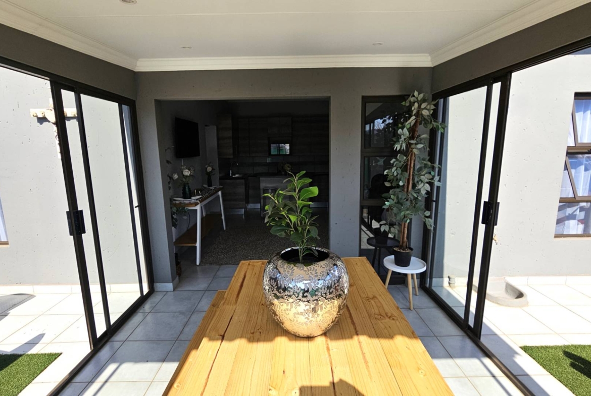 2 Bedroom  Apartment in Retirement Estate in Hartbeespoort