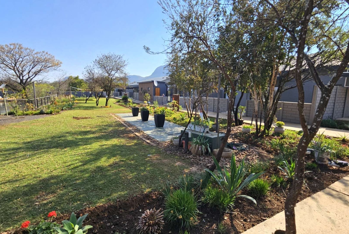 2 Bedroom  Apartment in Retirement Estate in Hartbeespoort