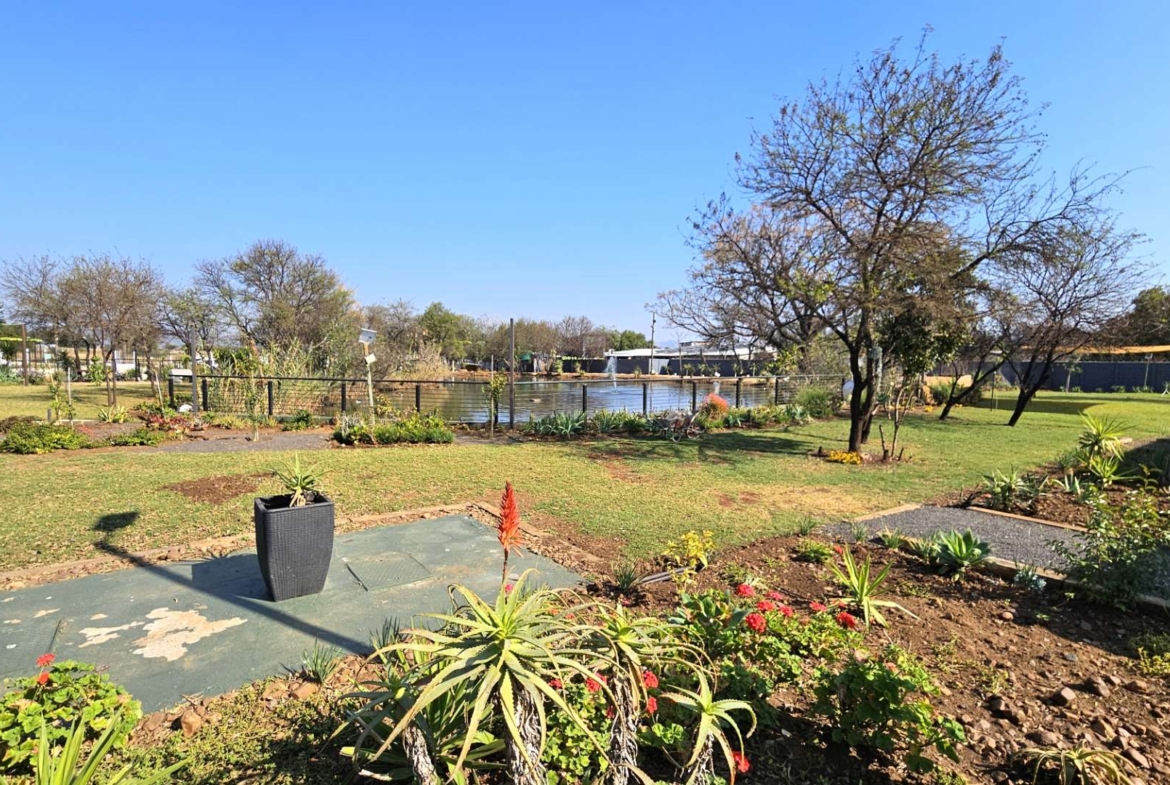 2 Bedroom  Apartment in Retirement Estate in Hartbeespoort