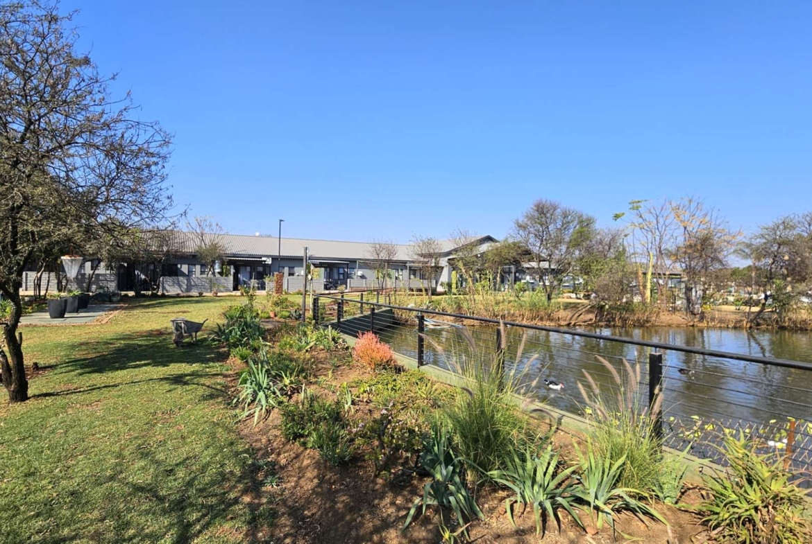 2 Bedroom  Apartment in Retirement Estate in Hartbeespoort
