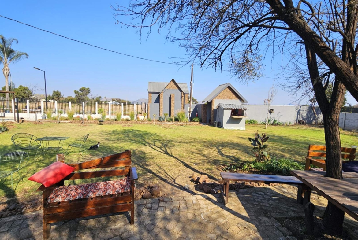 2 Bedroom Apartment in Retirement Estate