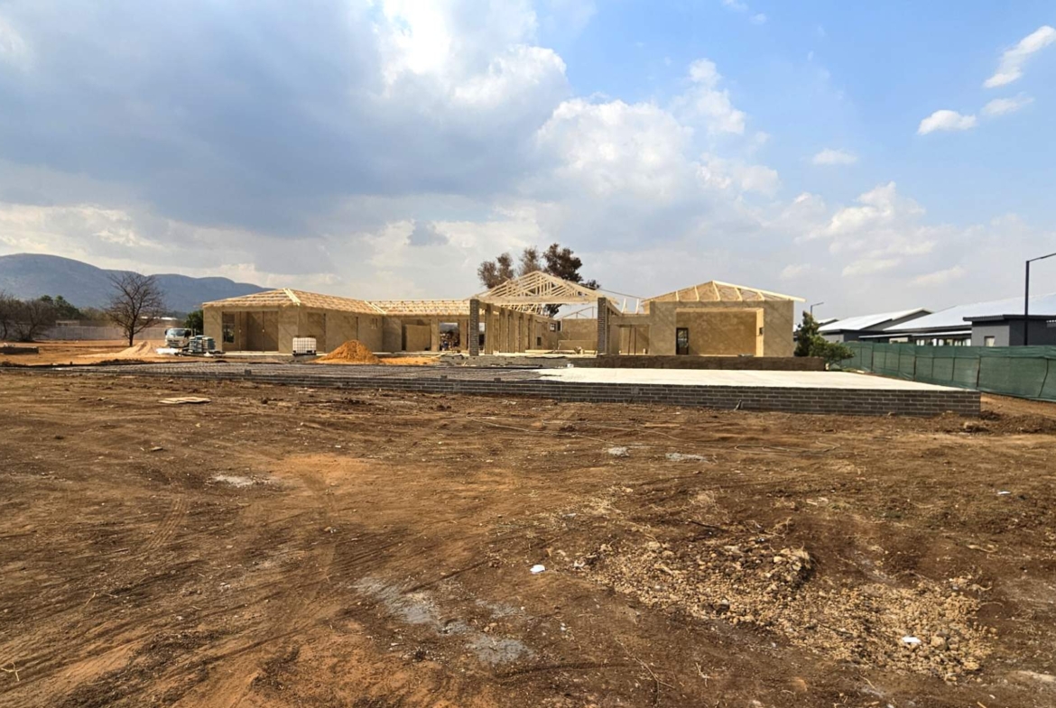 2 Bedroom Apartment in Retirement Estate