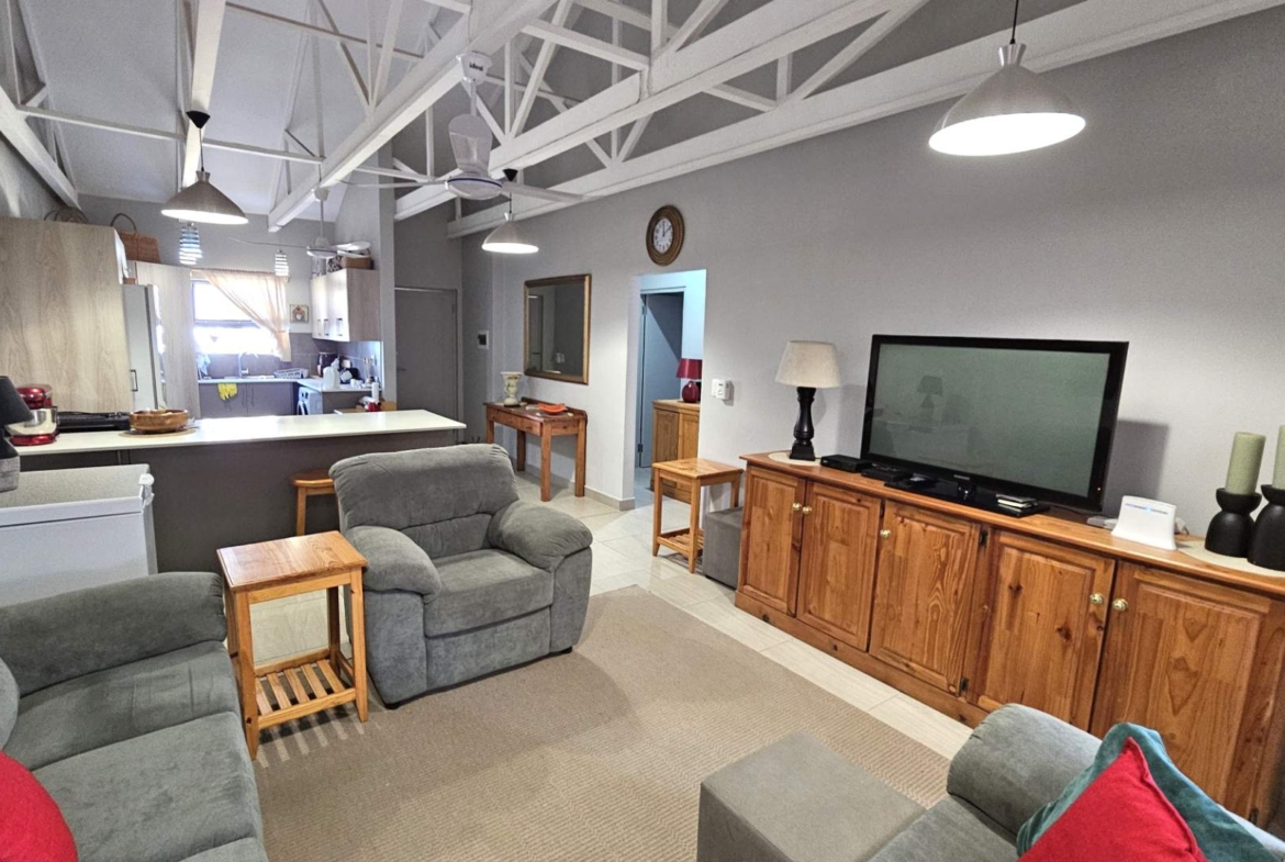 Elegant 2 Bedroom Retirement Home in Hartbeespoort