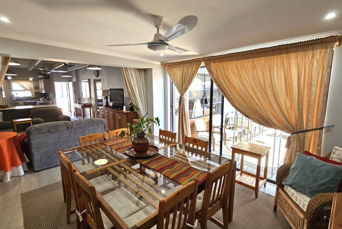 Elegant 2 Bedroom Retirement Home in Hartbeespoort