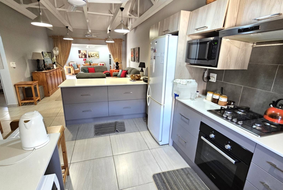Elegant 2 Bedroom Retirement Home in Hartbeespoort