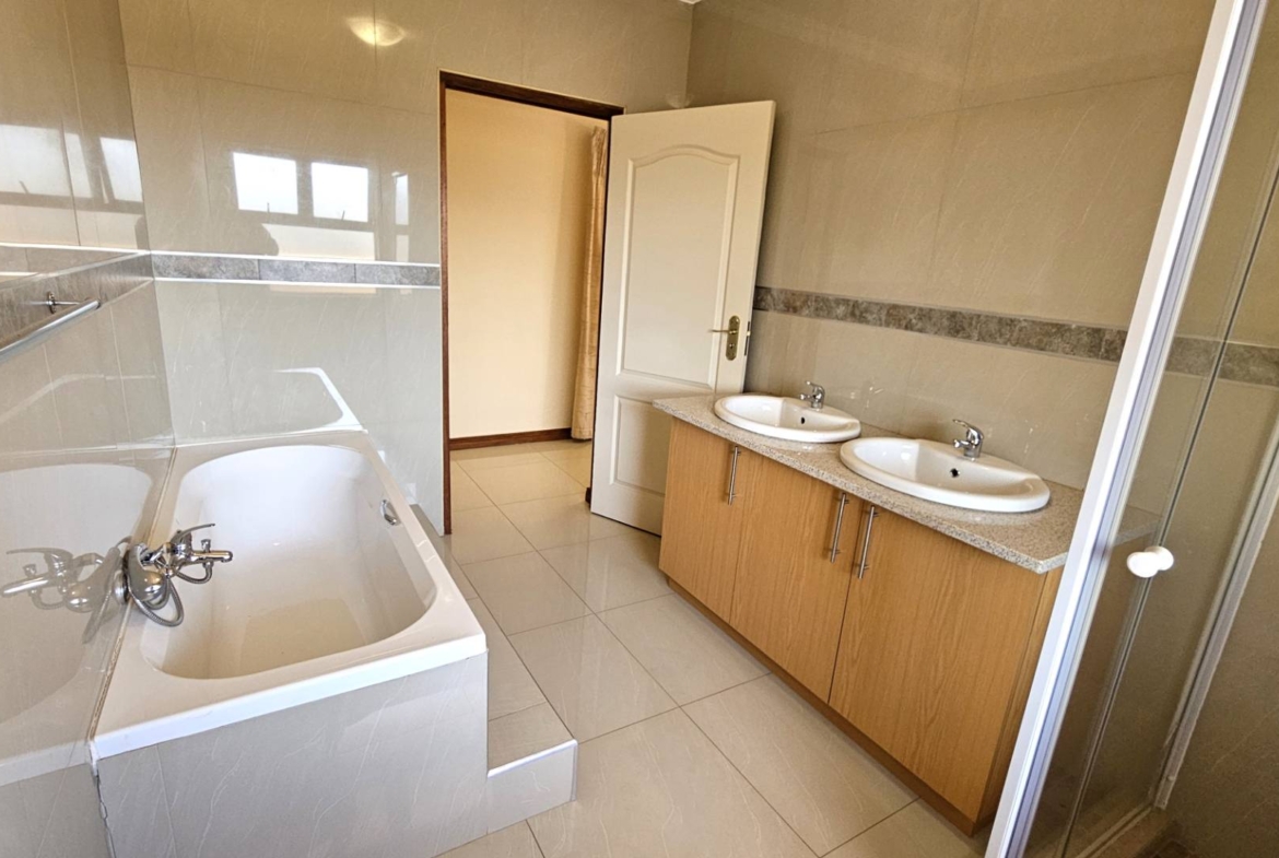 Modern 3 Bedroom Family Home in La Camargue Country Estate