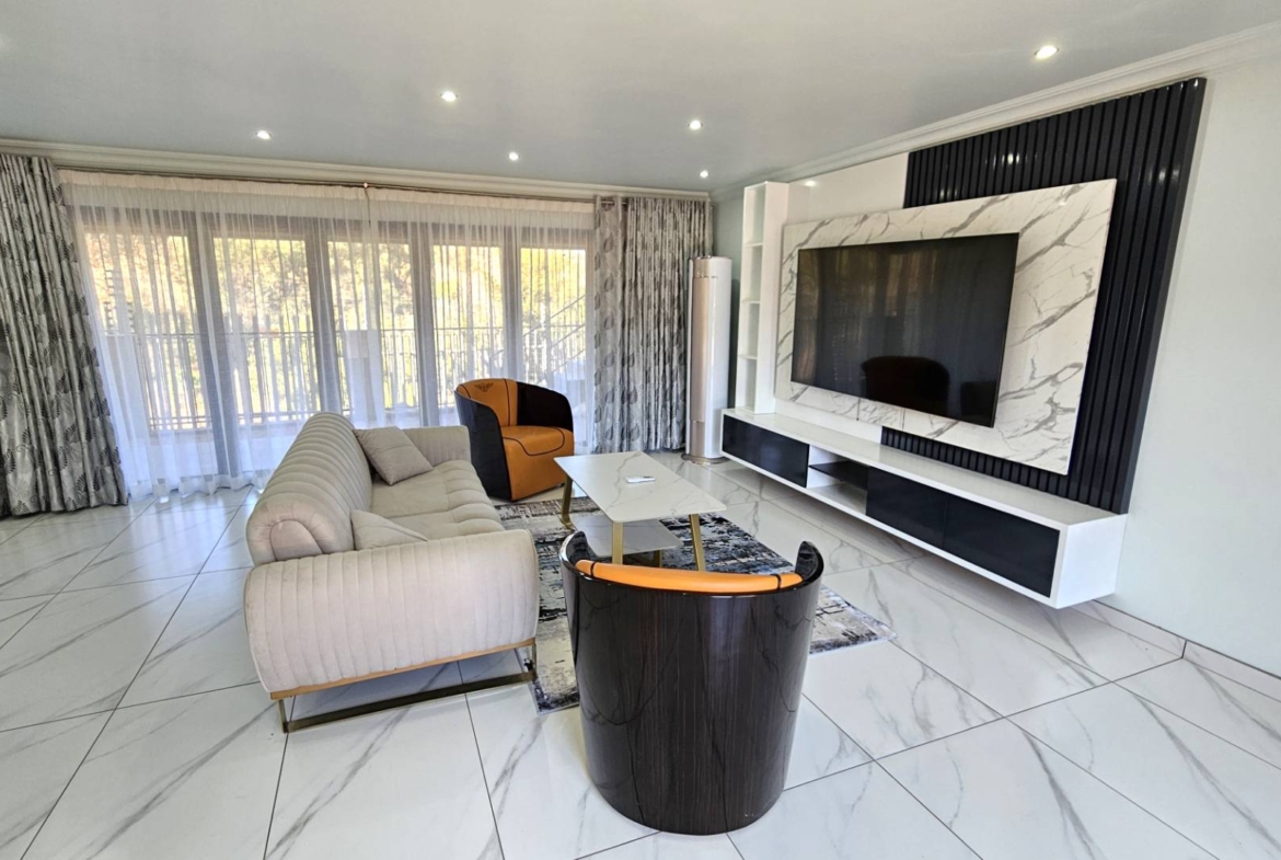 3 Bedroom Luxury Family Home In Estate d Afrique