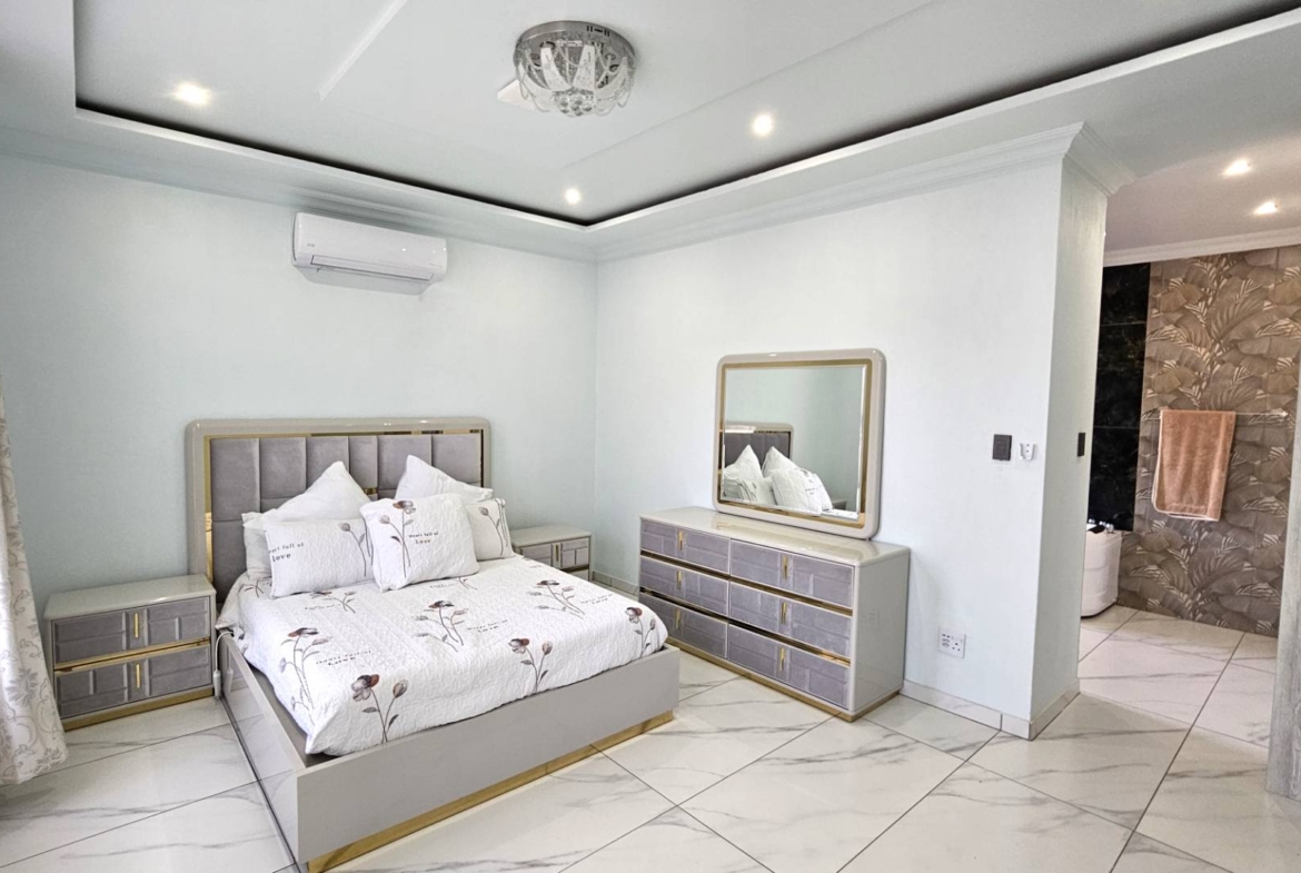 3 Bedroom Luxury Family Home In Estate d Afrique