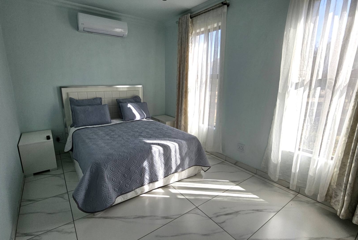 3 Bedroom Luxury Family Home In Estate d Afrique