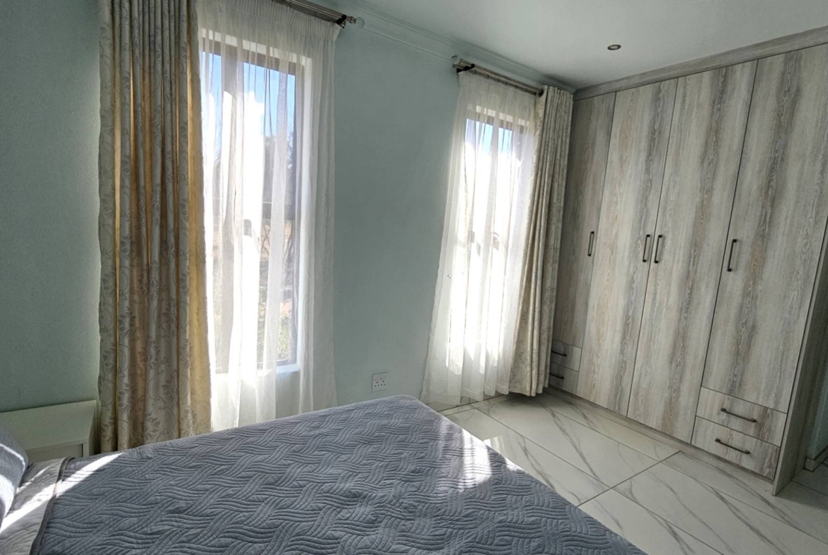 3 Bedroom Luxury Family Home In Estate d Afrique
