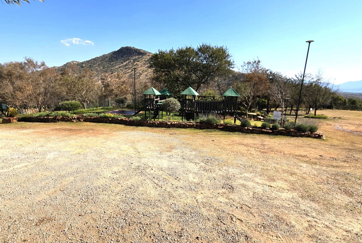 3 Bedroom Luxury Family Home In Estate d Afrique