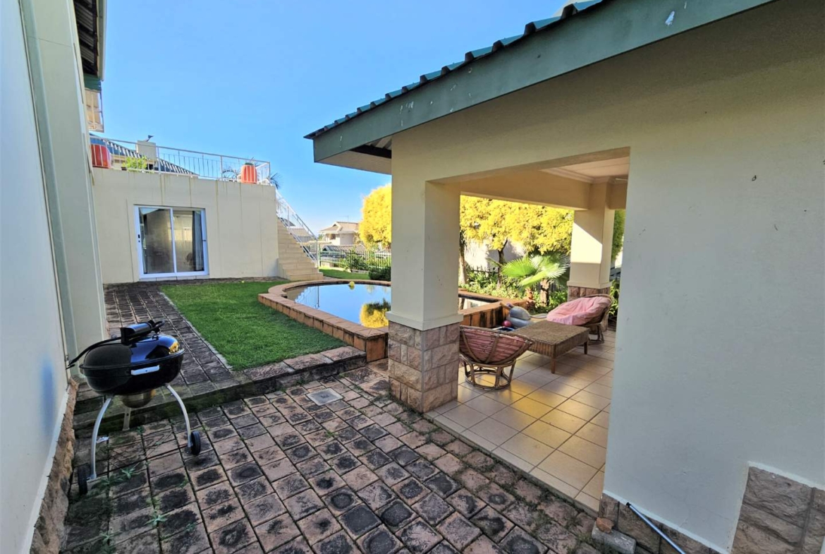 4 Bedroom Home TO RENT in Caribbean Beach Club