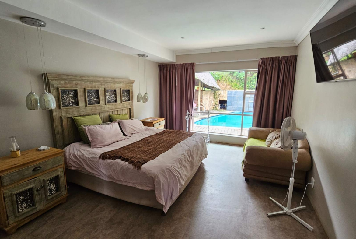 Spacious 5 Bedroom Family Home in Schoemansville Hartbeespoort