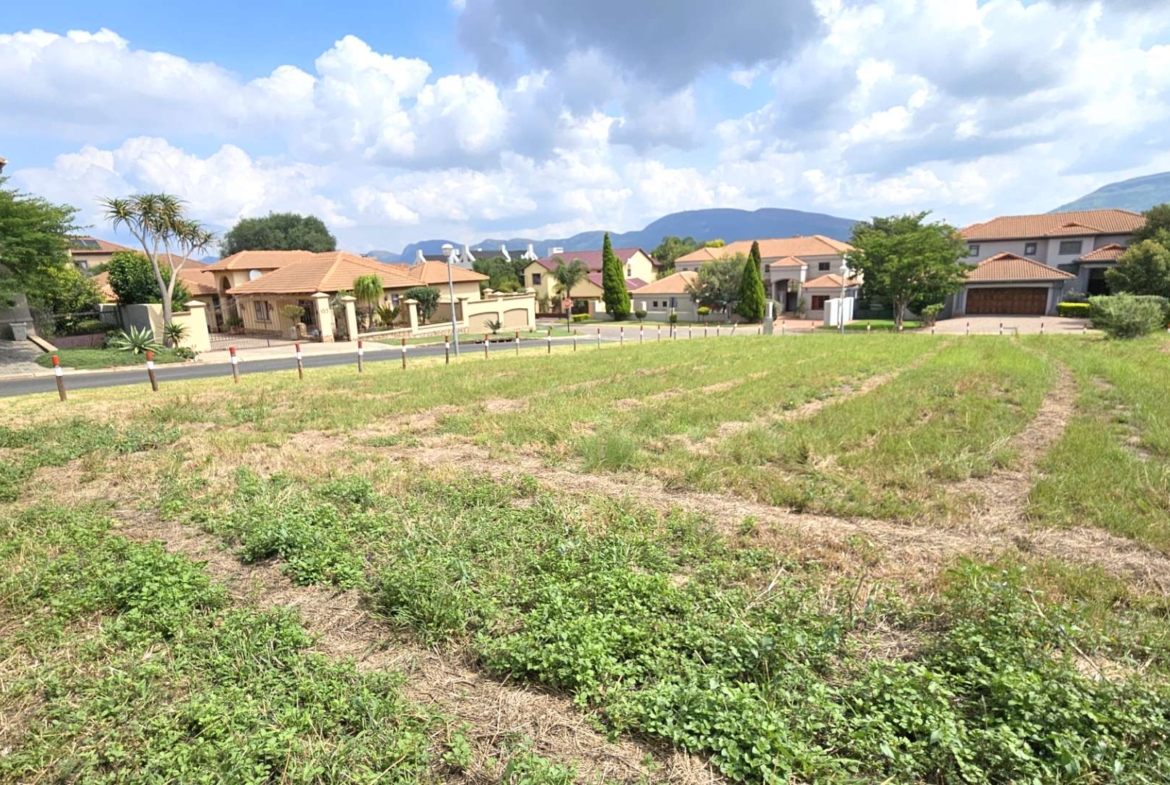 824sqm Vacant Stand in Xanadu Nature Estate  Prime Location