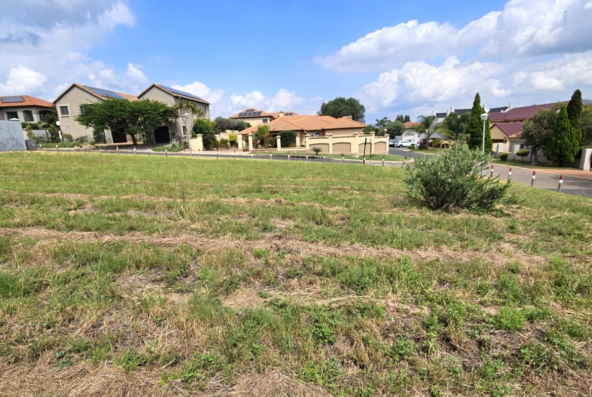 824sqm Vacant Stand in Xanadu Nature Estate  Prime Location