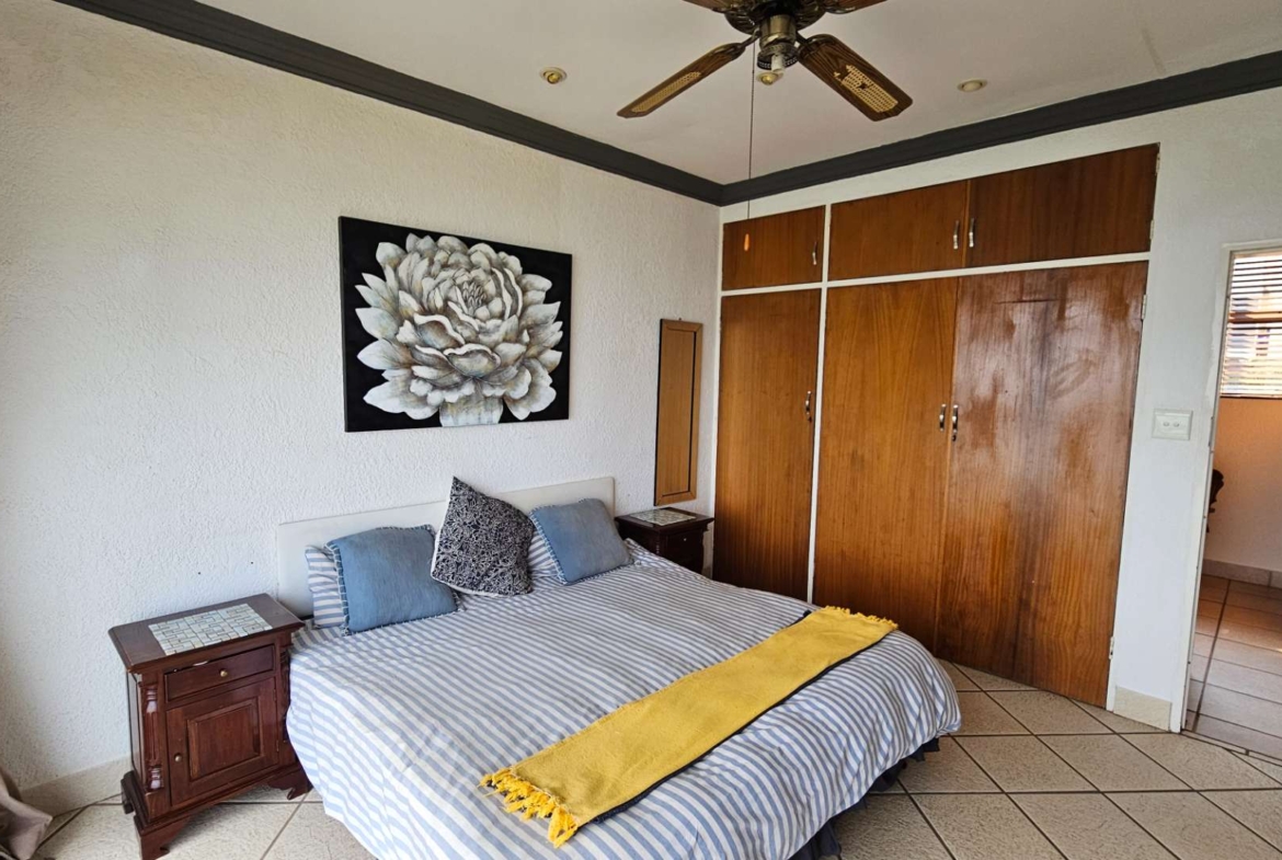 Executive 3 Bedroom Multi Level House in Kosmos
