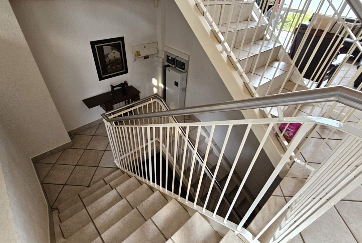 Executive 3 Bedroom Multi Level House in Kosmos