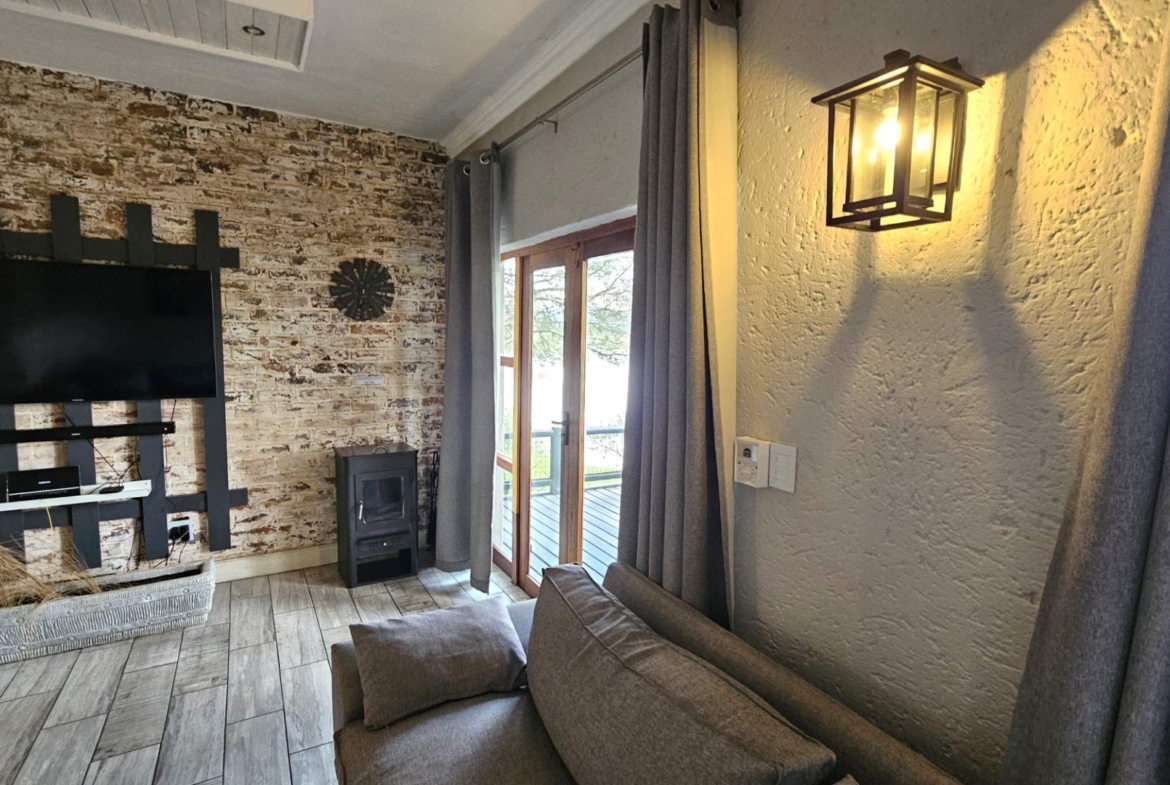 3 Bedroom Island Style Townhouse Ile Du Lac Hartbeespoort