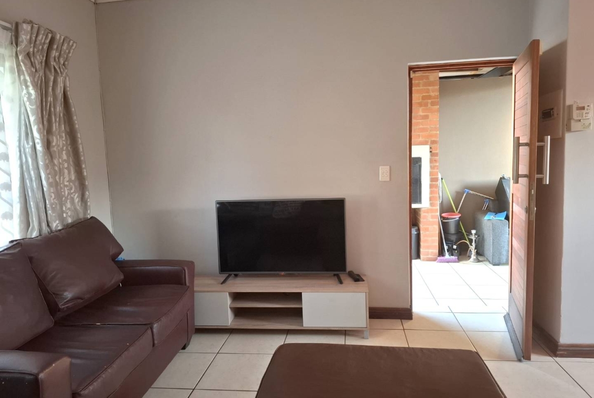 2 Bedroom Apartment in Popular Concerto Symphony Park Hartbeespoort