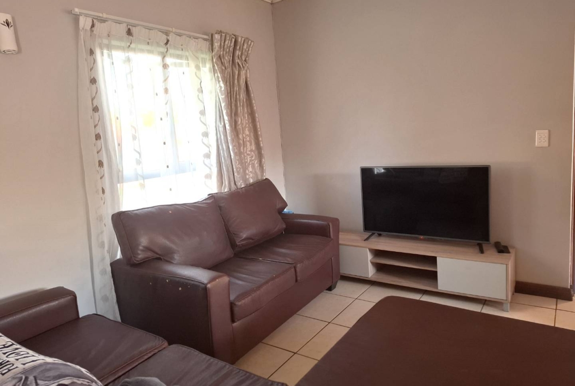 2 Bedroom Apartment in Popular Concerto Symphony Park Hartbeespoort