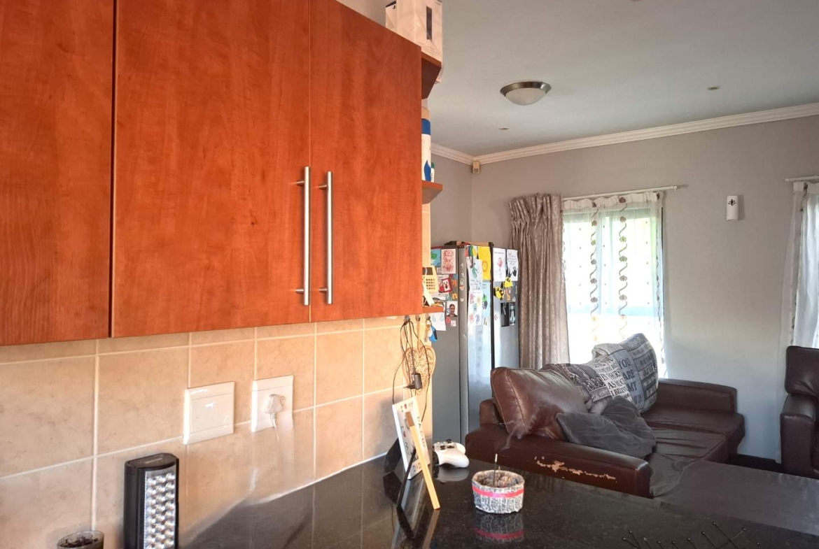 2 Bedroom Apartment in Popular Concerto Symphony Park Hartbeespoort